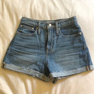 Madewell Curvy High Rise Denim Shorts Size 25